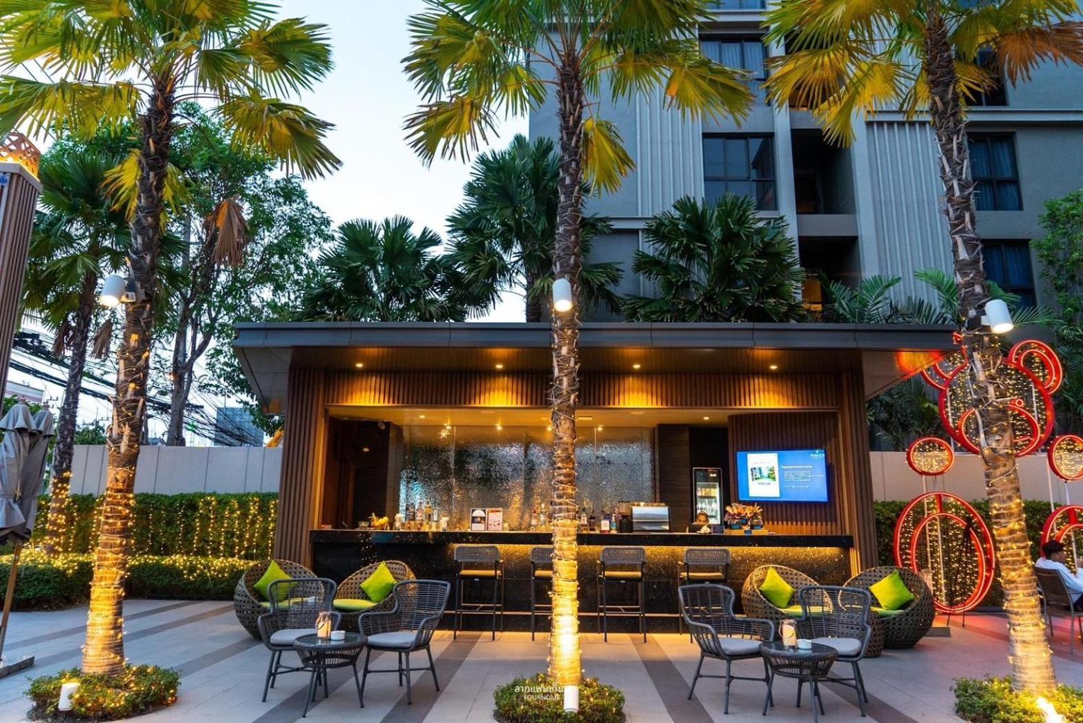 Maven Stylish Hotel HHQ Esterno foto